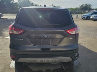 2015 Ford Escape SE - Exterior Rear Center Image